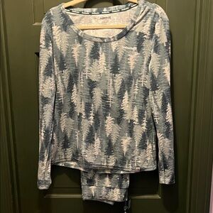 Avalanche green and cream Tree Pattern Pajama Set